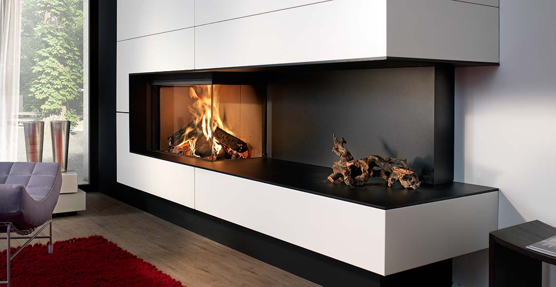 La cheminée Heat Pure 90 3 côtés est un des foyers à bois les plus esthétiques disponibles sur le marché.